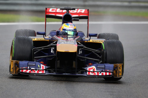 Spray en el Toro Rosso de Jean-Eric Vergne