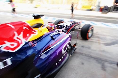 Sebastian Vettel sale al asfalto con el compuesto duro