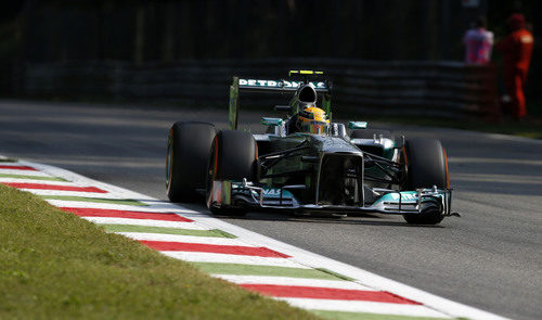 Lewis Hamilton lideró la primera sesión de libres
