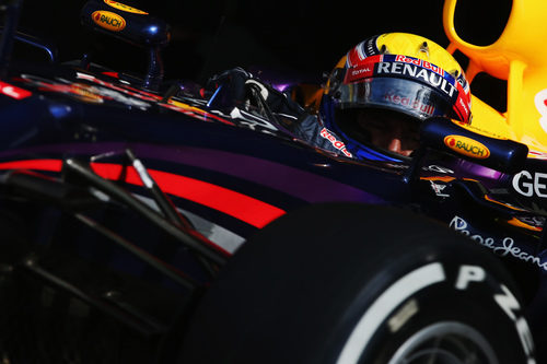 Primer plano de Mark Webber en Monza