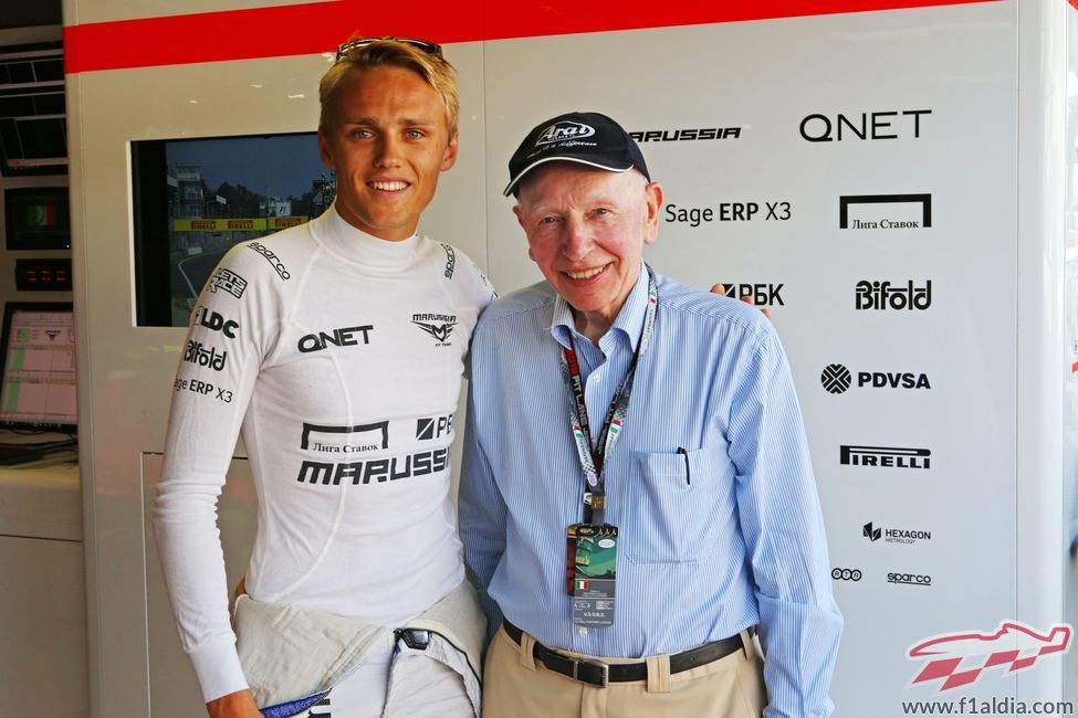 Max Chilton junto a John Surtees