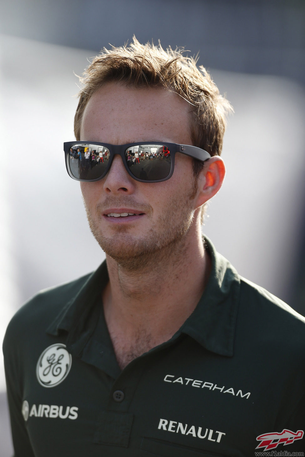 Giedo van der Garde afronta la sesión de clasificación con una sonrisa