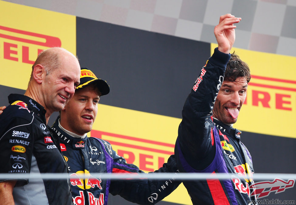 Lengua fuera para Mark Webber