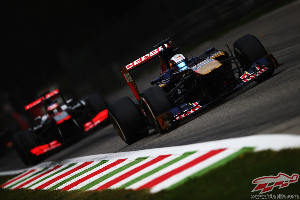 Jean-Eric Vergne afronta una recta en Monza