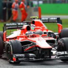 Jules Bianchi afronta una de las 'chicanes' de Monza