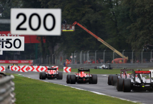 Los dos Marussia ruedan muy cerca en Monza