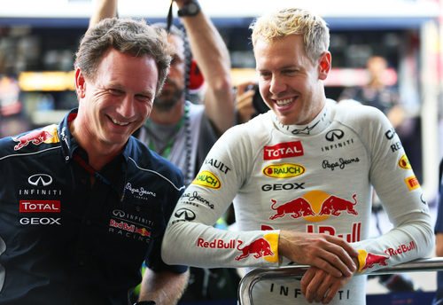 Sebastian Vettel y Christian Horner, contentos tras la pole