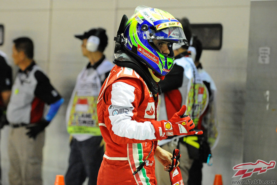 Felipe Massa saldrá sexto en Singapur