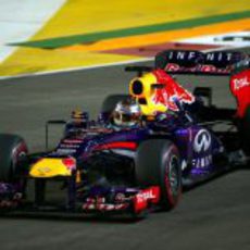 Sebastian Vettel estuvo imbatible en el GP de Singapur 2013