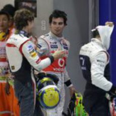 Saludo entre Esteban Gutiérrez y Sergio Pérez