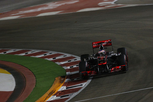 Curva para Jenson Button en Marina Bay