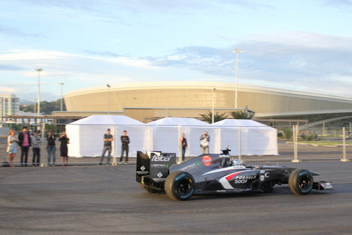 Primera oportunidad para Sergey Sirotkin con un F1