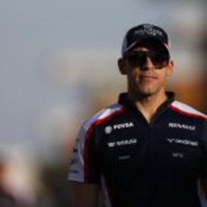 Pastor Maldonado llega al circuito de Corea