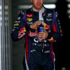 Sebastian Vettel en un descanso en Corea