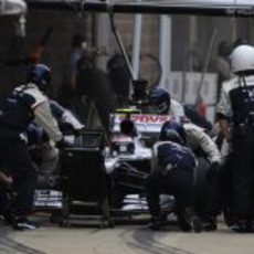 Parada en boxes para Valtteri Bottas en Corea