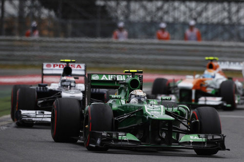 Giedo Van der Garde por delante de un Williams en Corea