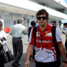 Fernando Alonso llega al circuito de Suzuka