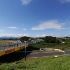 Cruce en la pista de Suzuka