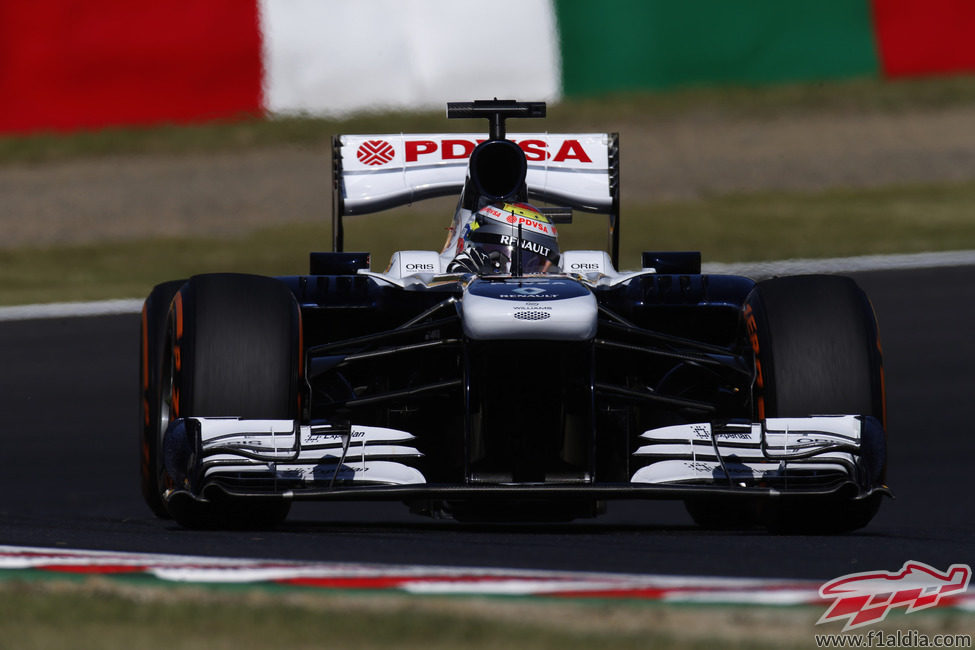 Pastor Maldonado sufrió en los entrenamientos