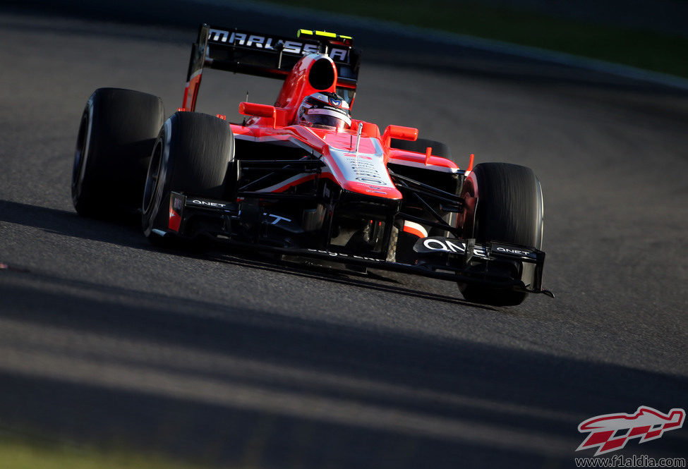 Max Chilton rueda en el circuito de Suzuka