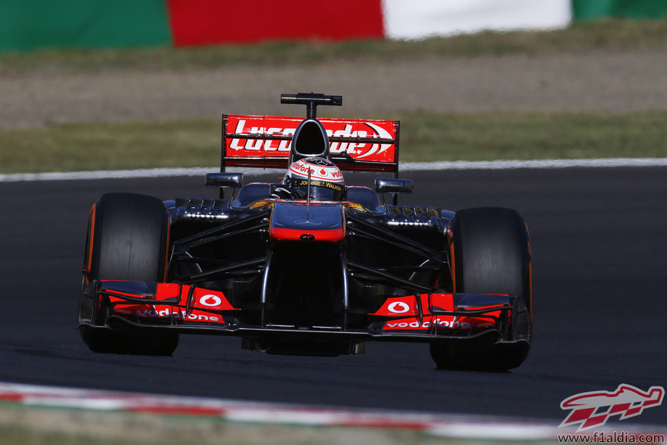Jenson Button clasificó décimo en Suzuka