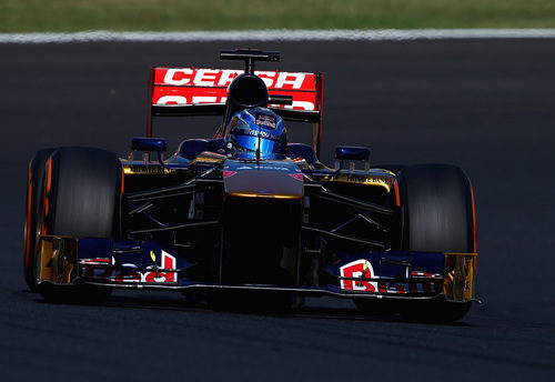 Jean Eric Vergne rueda con el compuesto duro