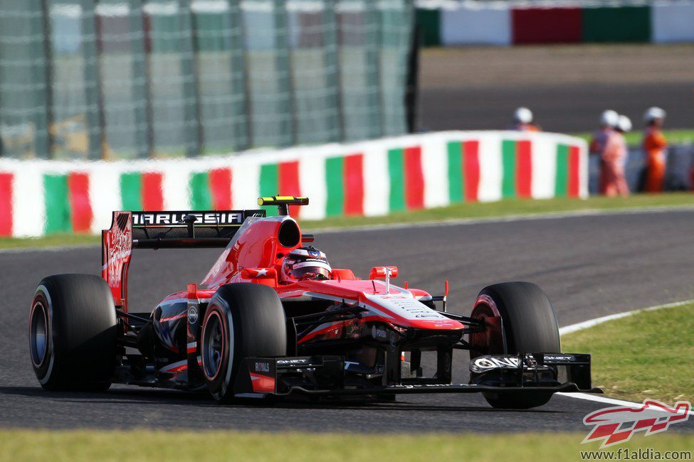 Max Chilton vuela con los medios