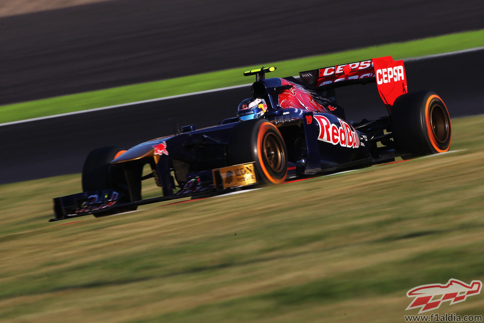 Daniel Ricciardo fue sancionado en Japón