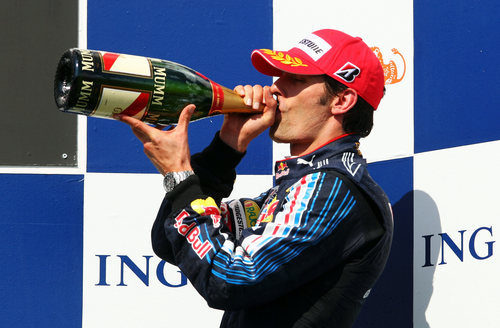 Webber se da un trago