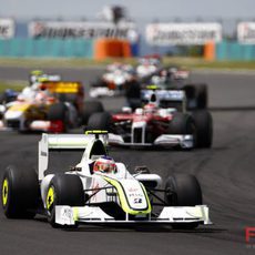 Barrichello busca una remontada