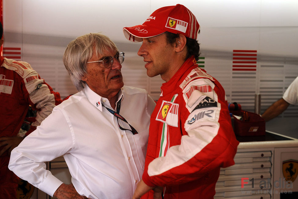 Ecclestone y Badoer