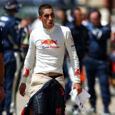 Buemi vuelve a boxes