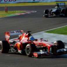 Fernando Alonso rueda con el duro