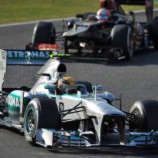 Lewis Hamilton en los primeros compases de la carrera