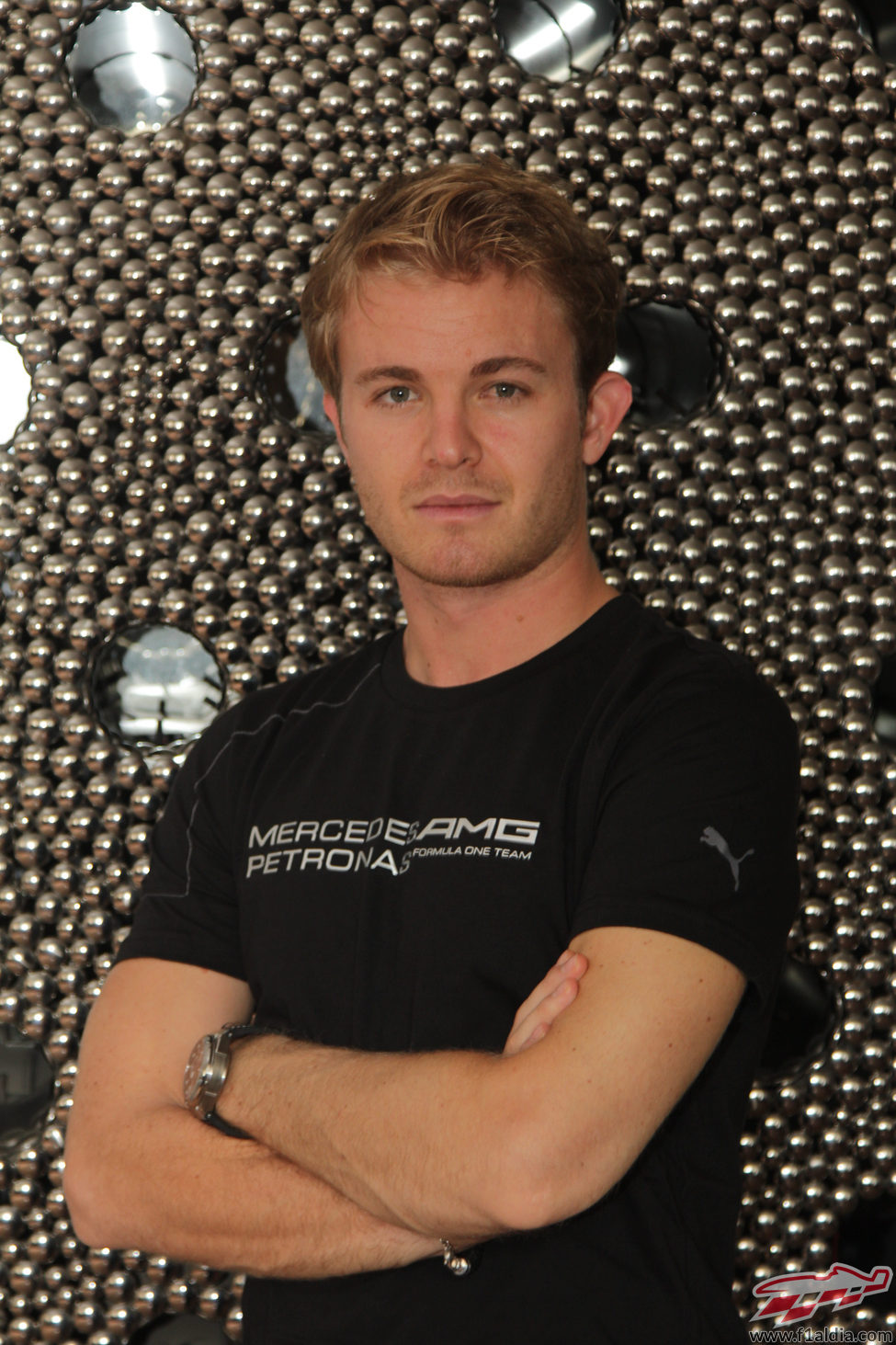 Seriedad de Nico Rosberg en la India