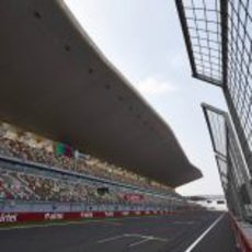 Grada principal del Buddh International Circuit