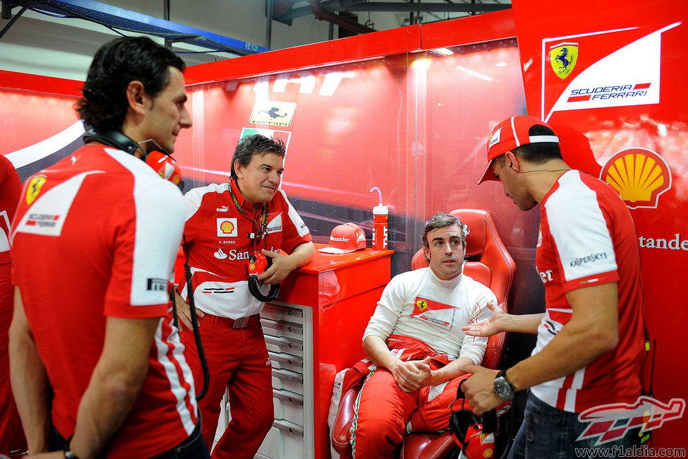 Fernando Alonso, Marc Gené y Pedro de la Rosa en Ferrari