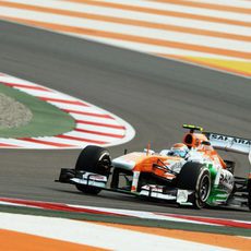 Adrian Sutil espera una buena clasificación