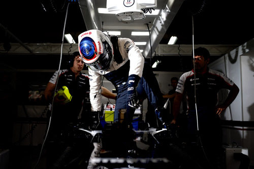 Valtteri Bottas se sube al FW35