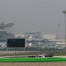 Nico Hülkenberg a toda velocidad en la clasificación del GP de India 2013