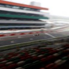 Romain Grosjean en la recta del Buddh International Circuit