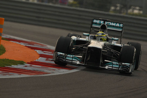Nico Rosberg afronta una curva en Buddh