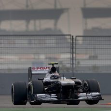 Valtteri Bottas avanza en Buddh