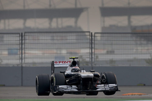 Valtteri Bottas avanza en Buddh