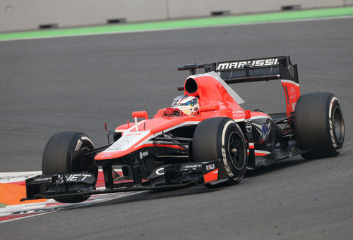 Jules Bianchi cruzó 18º la meta en la India