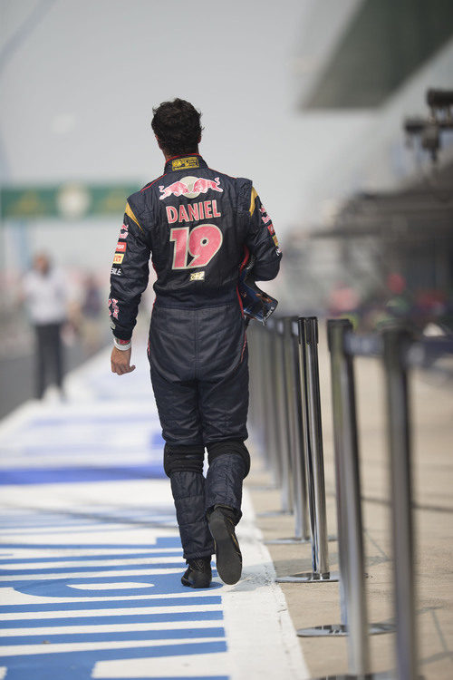 Daniel Ricciardo finaliza en décima posición