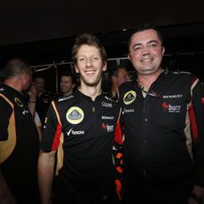 Romain Grosjean y Eric Boullier en la India