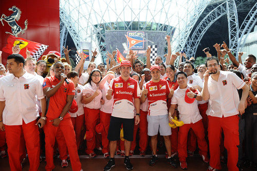 Fiesta en el Ferrari World de Abu Dabi