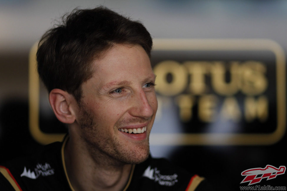 Romain Grosjean, sonriente en Abu Dabi