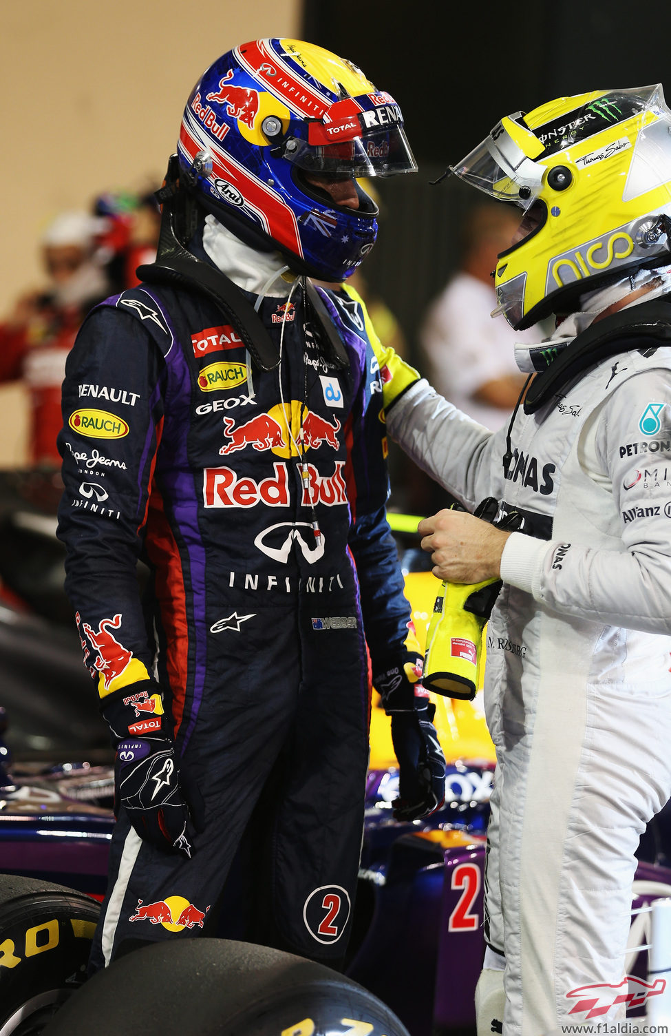 Nico Rosberg felicita a Mark Webber